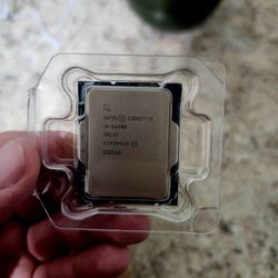 Intel I5 12400 "With Cooler"