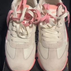 Marc Jacob The Fluo Jogger Beige/Pink Size 9 Medium (EU 39) $250 Retail