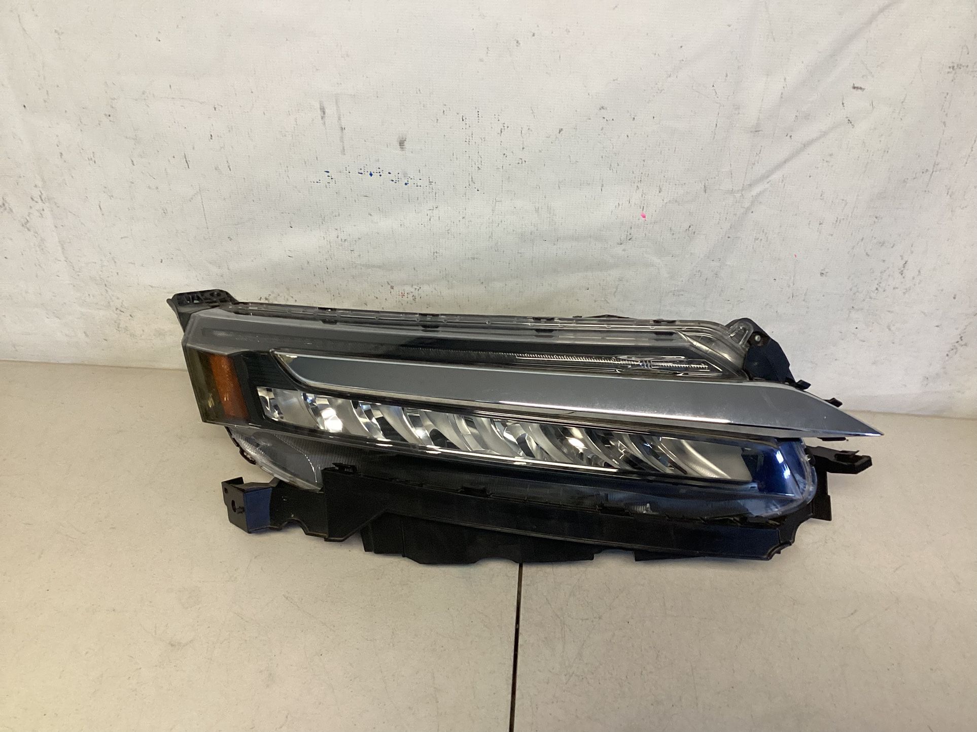 2018-2022 HONDA CLARITY HEADLIGHT FULL LED RIGHT RH PASSENGER SIDE USED OEM