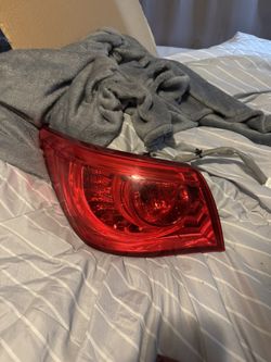 14-17 Taillights Q50
