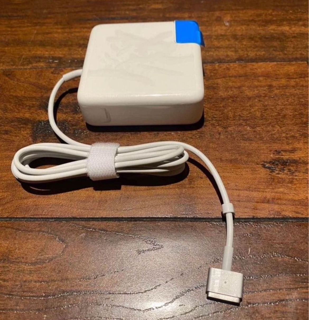 Ac adapter laptop charger power supply fir MacBook Pro or Air power adapter