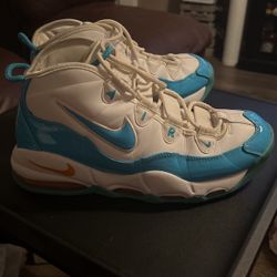 Men Nike Sneakers Size10.5 