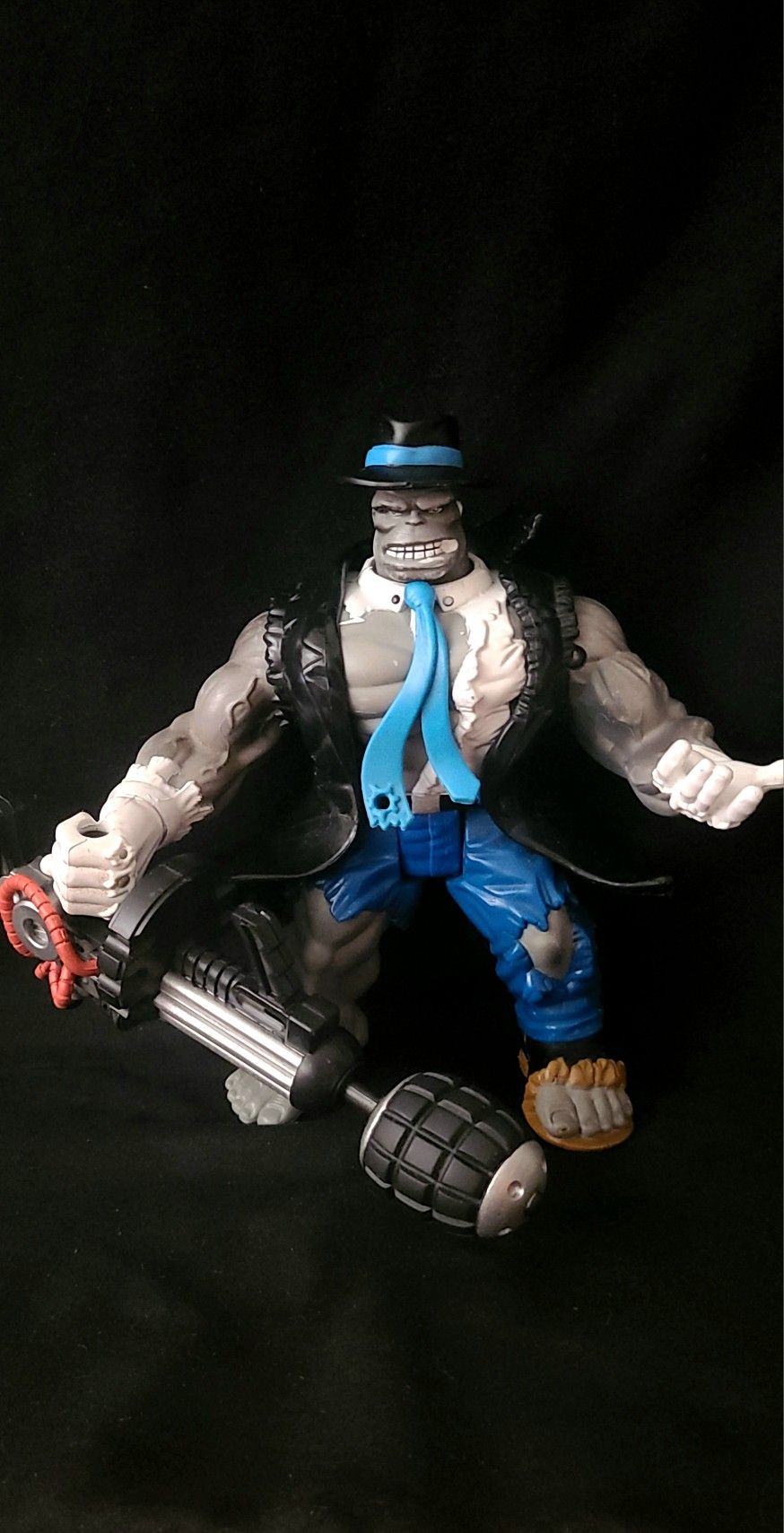 The Incredible Hulk Grey Hulk Battle Damaged Action Figure