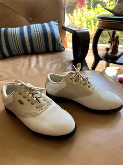 Women’s Golf Shoes
