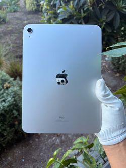 iPad 10th gen WiFi 64 GB 92% Battery Health