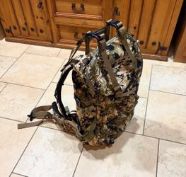 Mystery ranch sawtooth pack