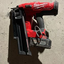 milwaukee framing gun 