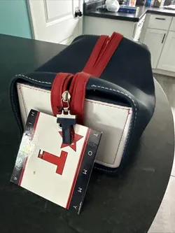 Tommy Hilfiger Bag