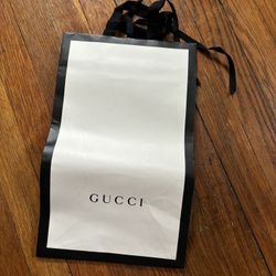 Gucci shopping bag , BIG GUCCI SHOPPING  BAG 15” * 9” * 5.7”