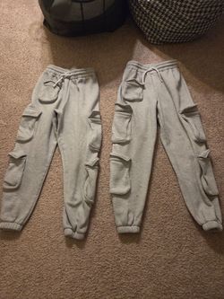 Boys sweat pants large 2 pair