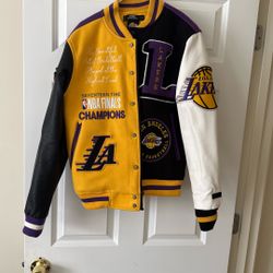 $200 OBO SIZE SMALL LAKERS VARSITY JACKET WORN Twice 