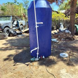 300 Gallons Water Tank ...Plants Trees 🎄 Herbs It ...It Must Go...