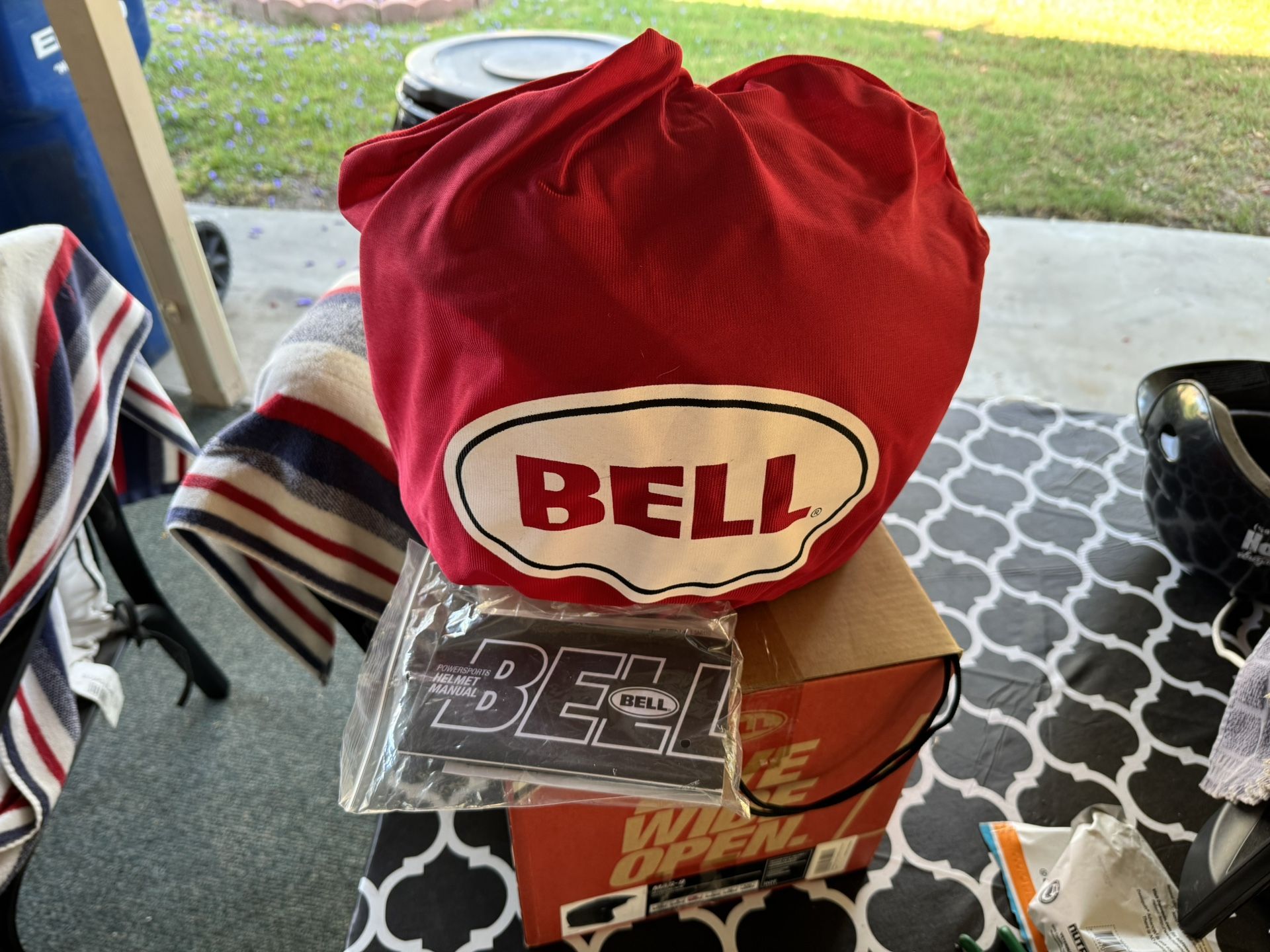 Bell Motorcycle Helmet 