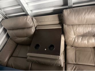 Reclining couch & love seat