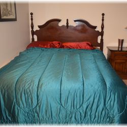 Beautiful, sturdy queen-size black marble bedroom set for sale