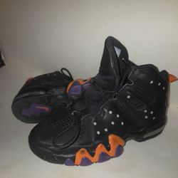 Nike Boys Shoes Size 3 Air Max 2 CB Charles Barkley Hyperfuse Black Orange Hightops 3Y