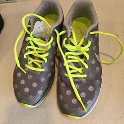 Nike Shoes Woman Size 6