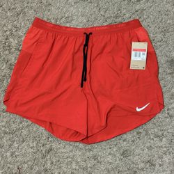 Men’s Nike running shorts NWT