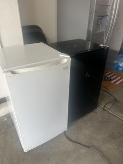 Mini Refrigerator 