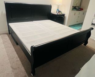 Madani Bed Set