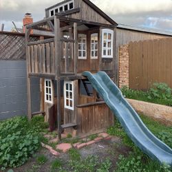 Kid slide House 