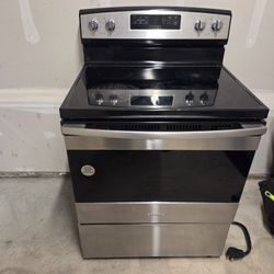 30-inch Amana® Electric Range with