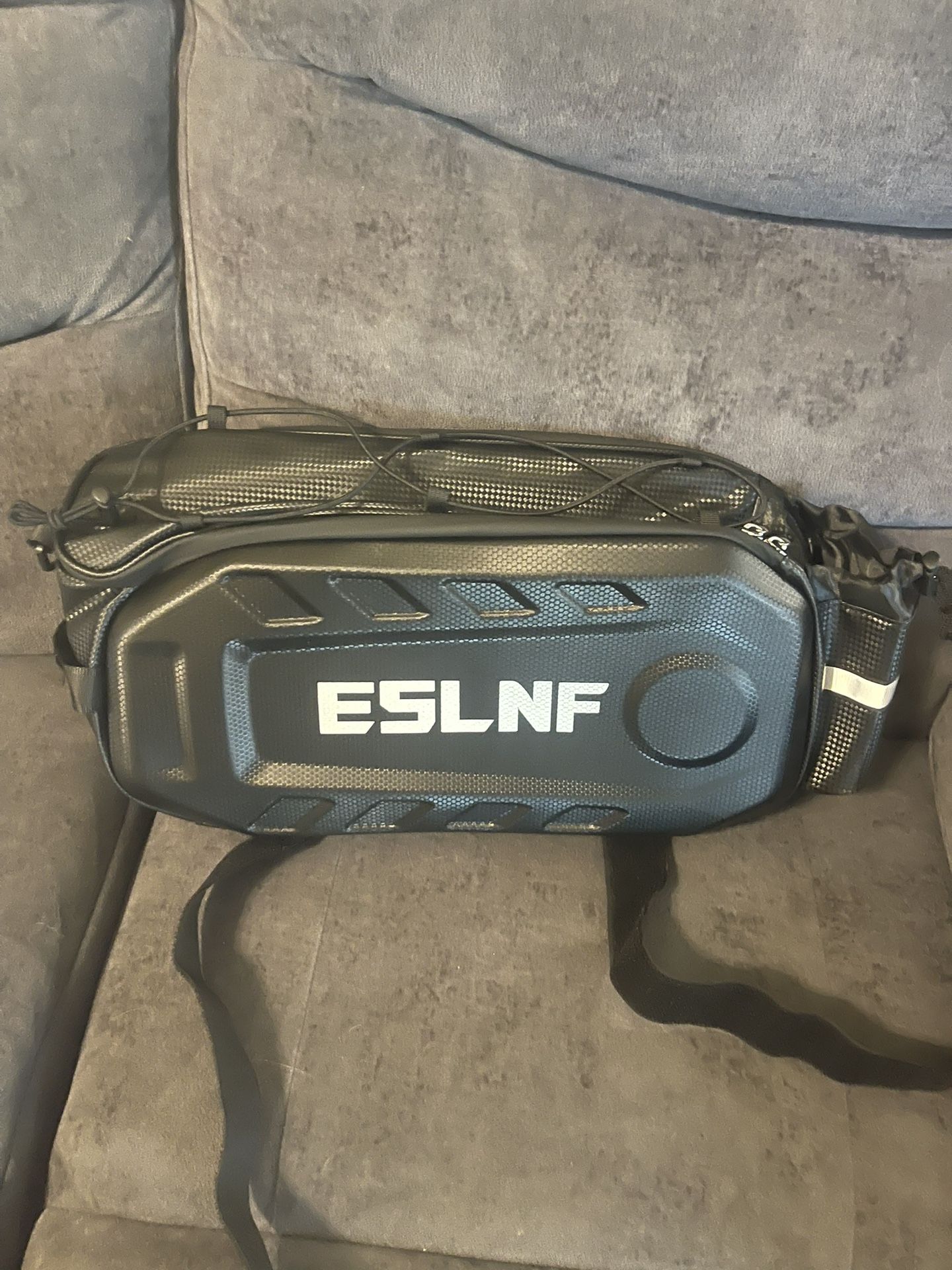 20L Bike Seat Pack Waterproof and Durable PU Material Trunk Pannier Rack Bag