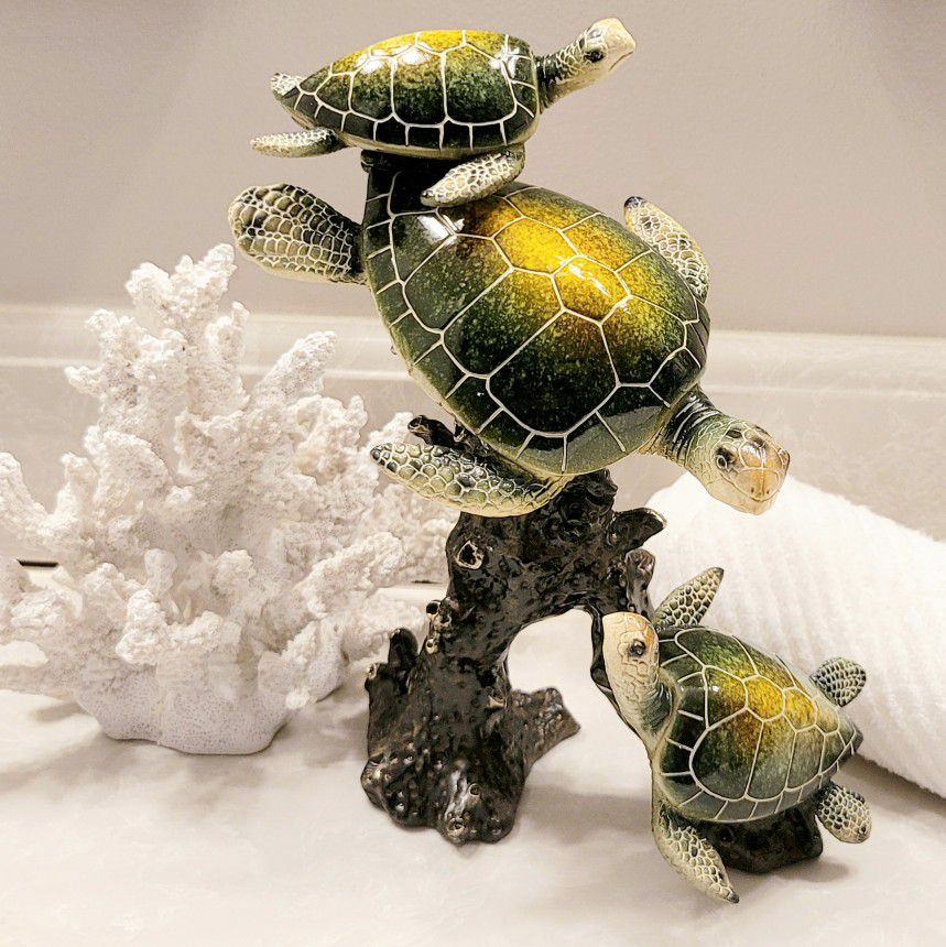 SALE! Brand New! 9 1/2" Coastal Green Sea Turtle Family Sculpture  Nautical SHIPPING IS AVAILABLE