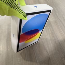 iPad 10th GENERATION