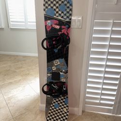 Like New M3 Vibe Snowboard