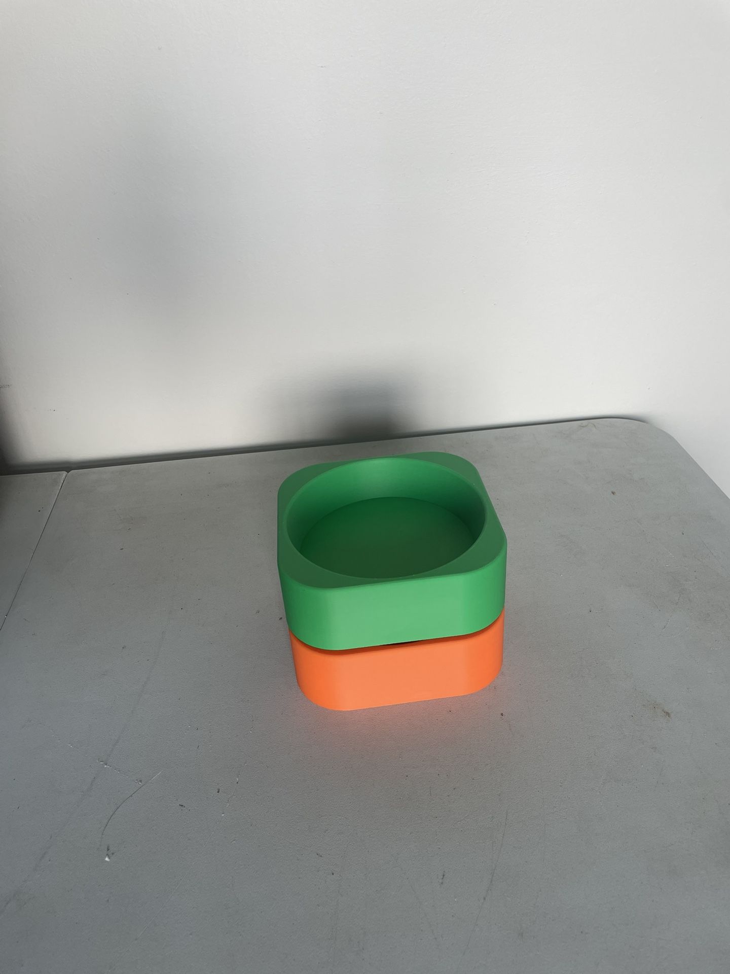 ANTI-ANTS PET BOWL
