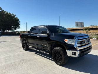 2017 Toyota Tundra CrewMax