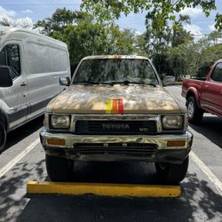 Toyota Runner 1990  4x4 Manual Transmission 