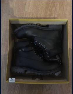 Rugged Outback Black Boots