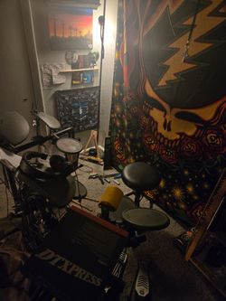 Yamaha DTXpress Electronic Drum Kit