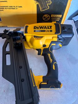 Dewalt 21 inch Nailer