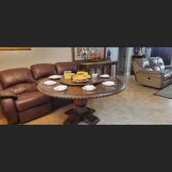  Dinng table