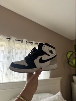 Nike 1s