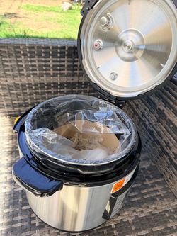 NUWAVE 8Q electric pressure cooker