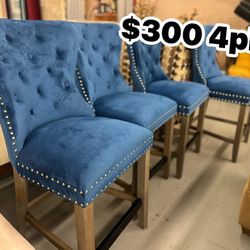 300$ All 4 Stools