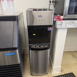 Water Dispenser