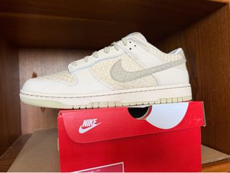 Nike Dunk Low IB7947-126 Women’s Sz. 14 Men’s Sz.12.5..