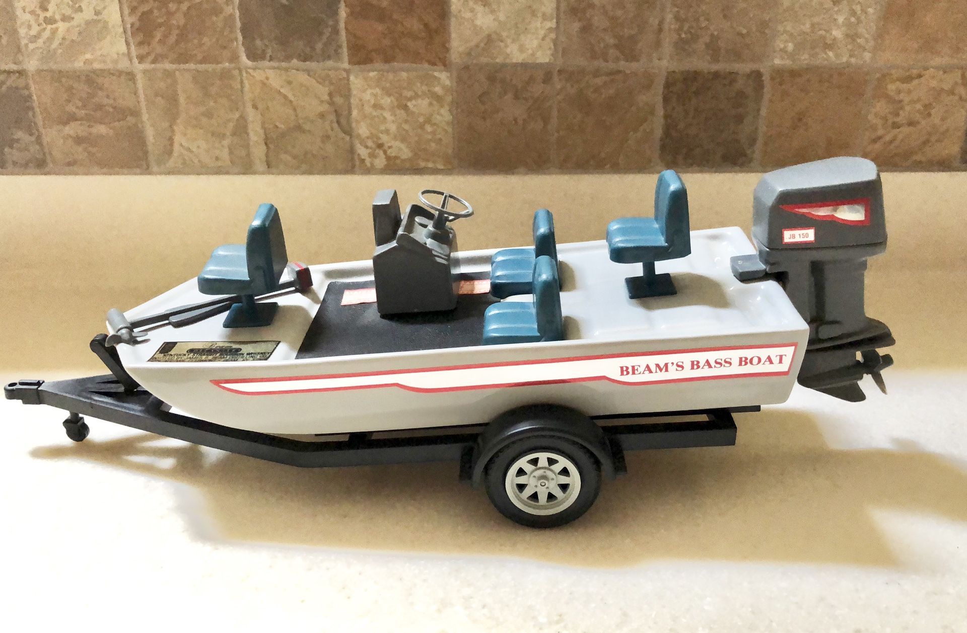 BEAM’S BASS BOAT WITH TRAILER JIM BEAM 1987