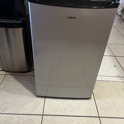 Mini Refrigerator 