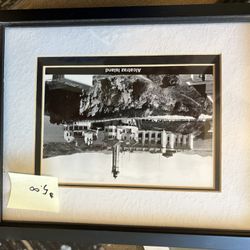 Framed Pictures 