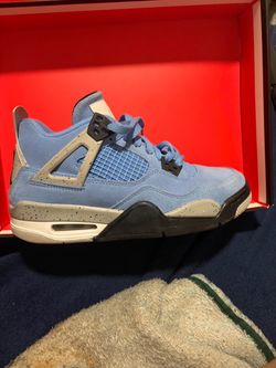 Jordan retro 4 UNC