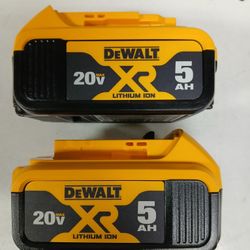 Dewalt New 5ah Batteries XR 2x $110