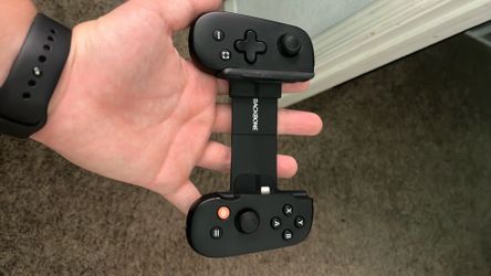 Backbone for lightning port