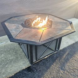 Beautiful Outdoor Stone Propane Gas Patio Fireplace fire pit