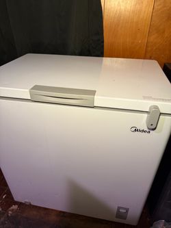 Midea Chest Deep Freezer